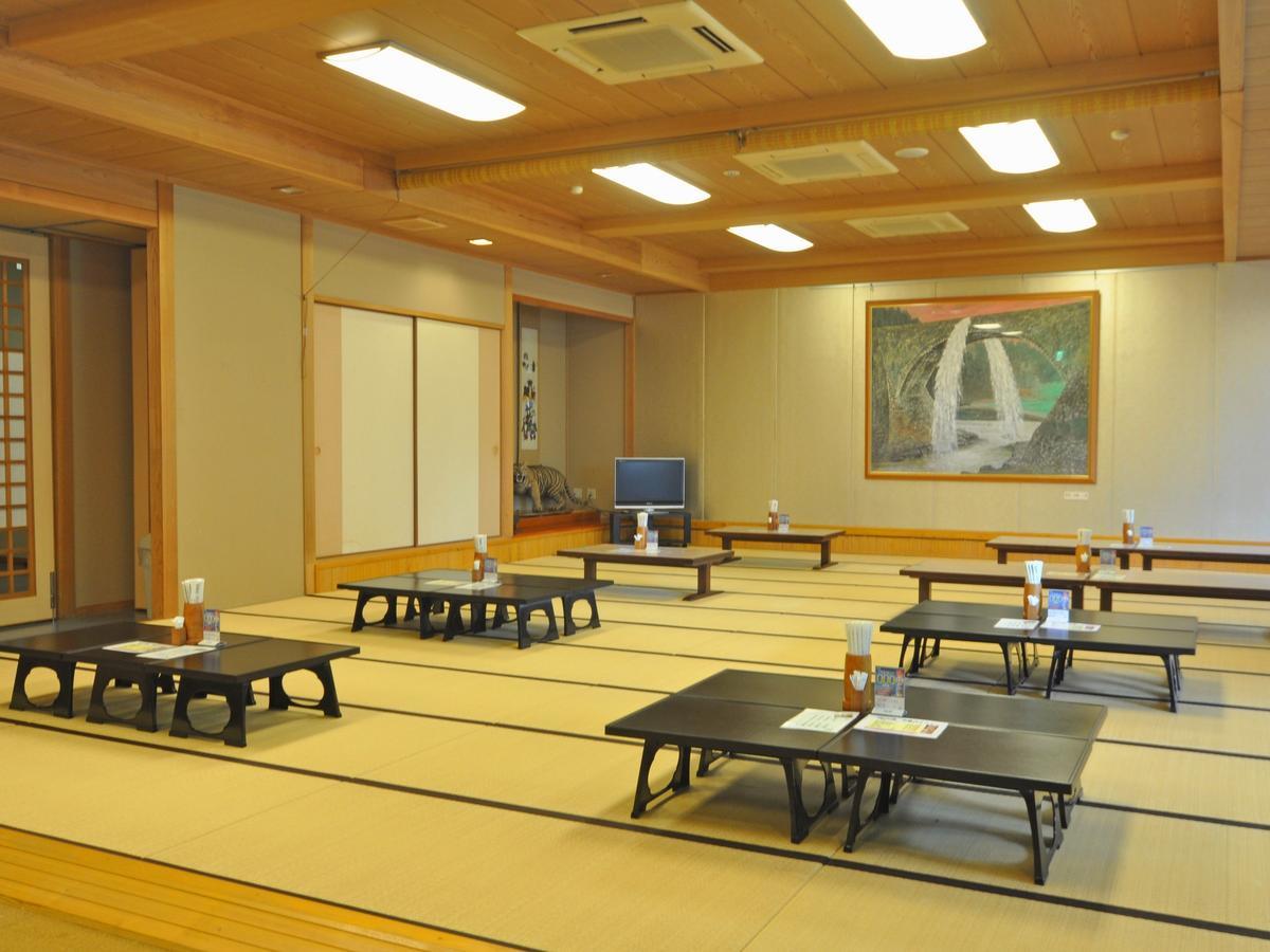 Imperial Resort Tsujun Sanso Kamimashiki Экстерьер фото